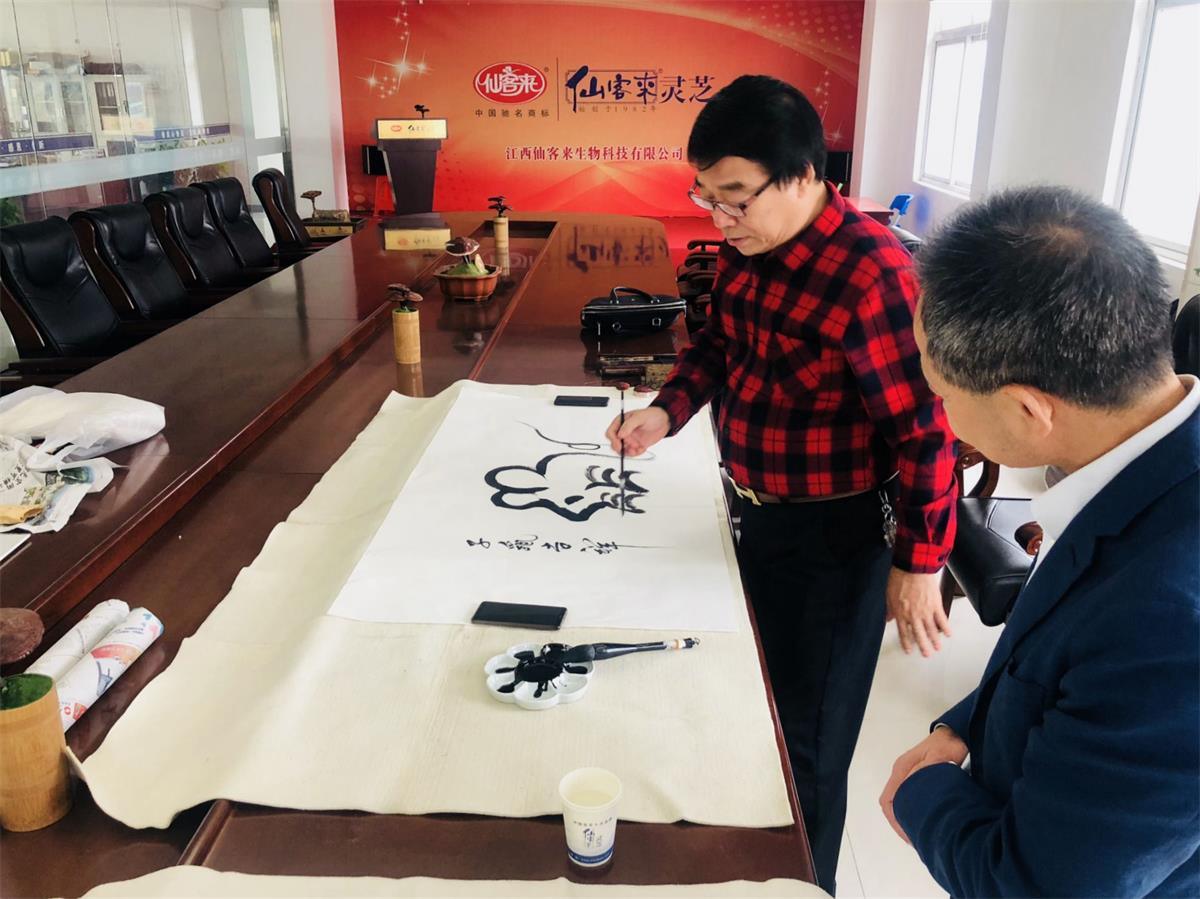 1573452757636078.jpg 7693D655EFB9FF79182C989528407C30_副本.jpg