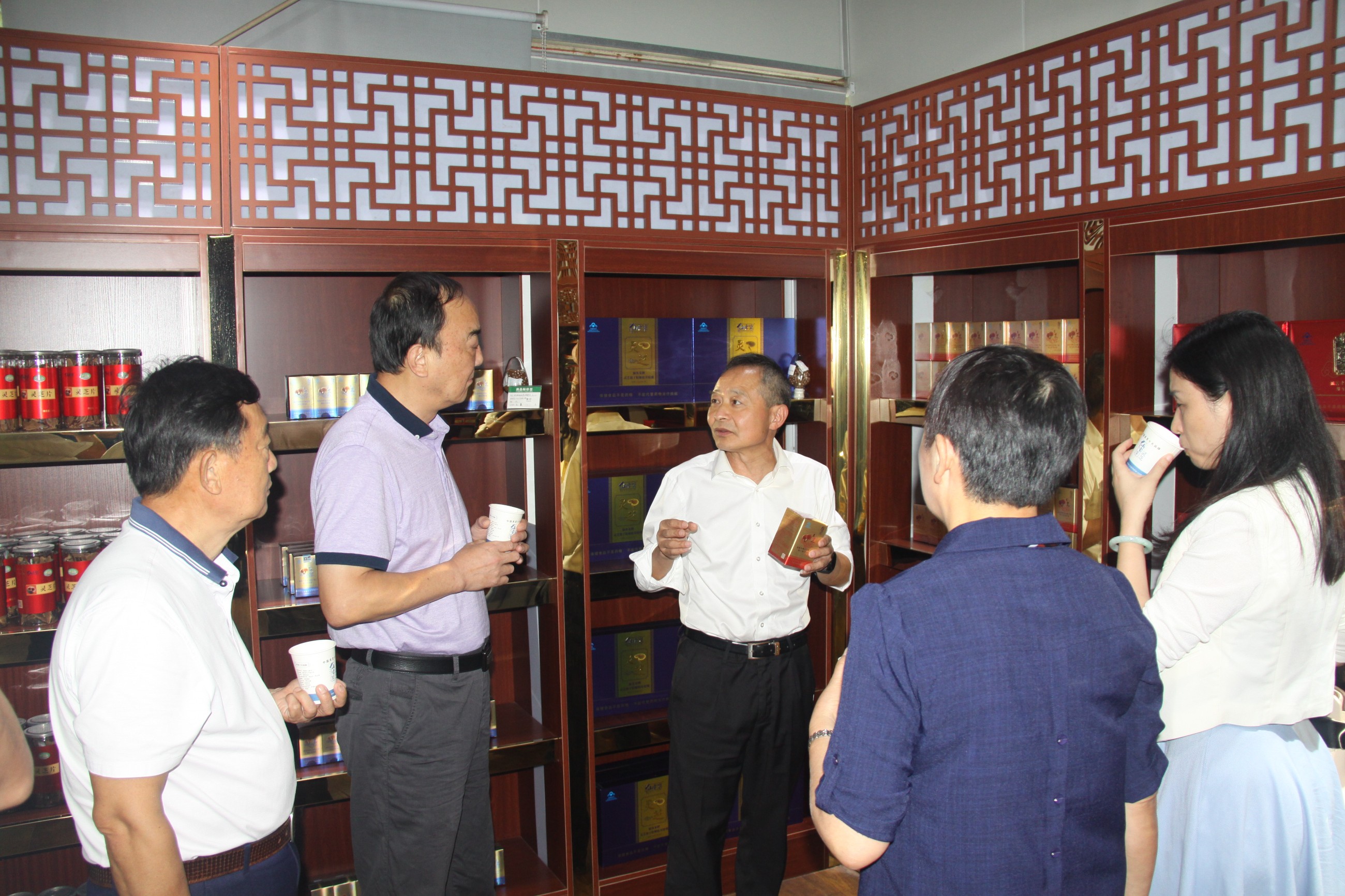 杭州亞運(yùn)會(huì)官方靈芝產(chǎn)品供應(yīng)商|杭州亞運(yùn)會(huì)官方供應(yīng)商|中國(guó)靈芝十大品牌|仙客來靈芝|仙客來靈芝破壁孢子粉|仙客來孢子油|仙客來靈芝飲片|仙客來破壁孢子粉|靈芝孢子油|孢子粉|靈芝破壁孢子粉|靈芝|中華老字號(hào)