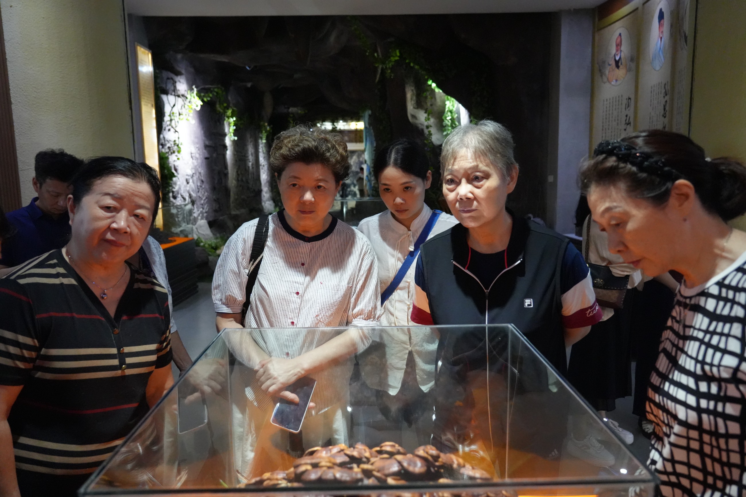 杭州亞運(yùn)會(huì)官方靈芝產(chǎn)品供應(yīng)商|杭州亞運(yùn)會(huì)官方供應(yīng)商|中國靈芝十大品牌|仙客來靈芝|仙客來靈芝破壁孢子粉|仙客來孢子油|仙客來靈芝飲片|仙客來破壁孢子粉|靈芝孢子油|孢子粉|靈芝破壁孢子粉|靈芝|中華老字號 杭州亞運(yùn)會(huì)官方靈芝產(chǎn)品供應(yīng)商|杭州亞運(yùn)會(huì)官方供應(yīng)商|中國靈芝十大品牌|仙客來靈芝|仙客來靈芝破壁孢子粉|仙客來孢子油|仙客來靈芝飲片|仙客來破壁孢子粉|靈芝孢子油|孢子粉|靈芝破壁孢子粉|靈芝|中華老字號