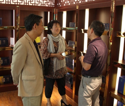 中國(guó)民族經(jīng)濟(jì)對(duì)外合作促進(jìn)會(huì)秘書長(zhǎng)楊柳蒞臨仙客來公司視察