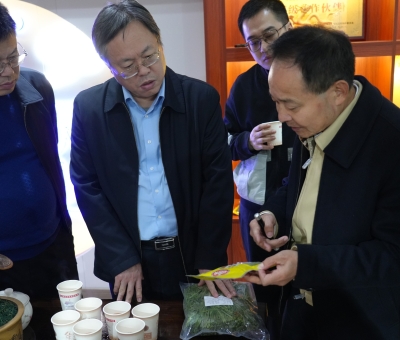 中國農(nóng)業(yè)科學(xué)院農(nóng)產(chǎn)品加工研究所所長王鳳忠一行蒞臨仙客來調(diào)研