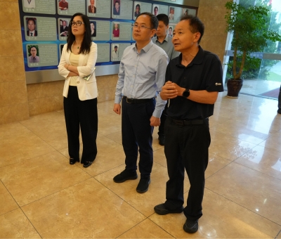 江西省人民對(duì)外友好協(xié)會(huì)專職副會(huì)長涂安波到仙客來公司調(diào)研